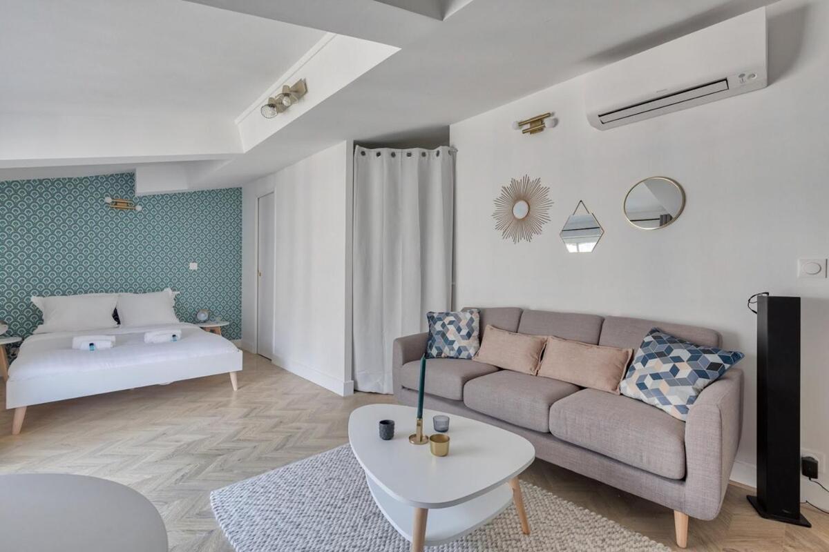 Appartement Renove Proche Arc Triomphe - 2P Paris Exterior foto